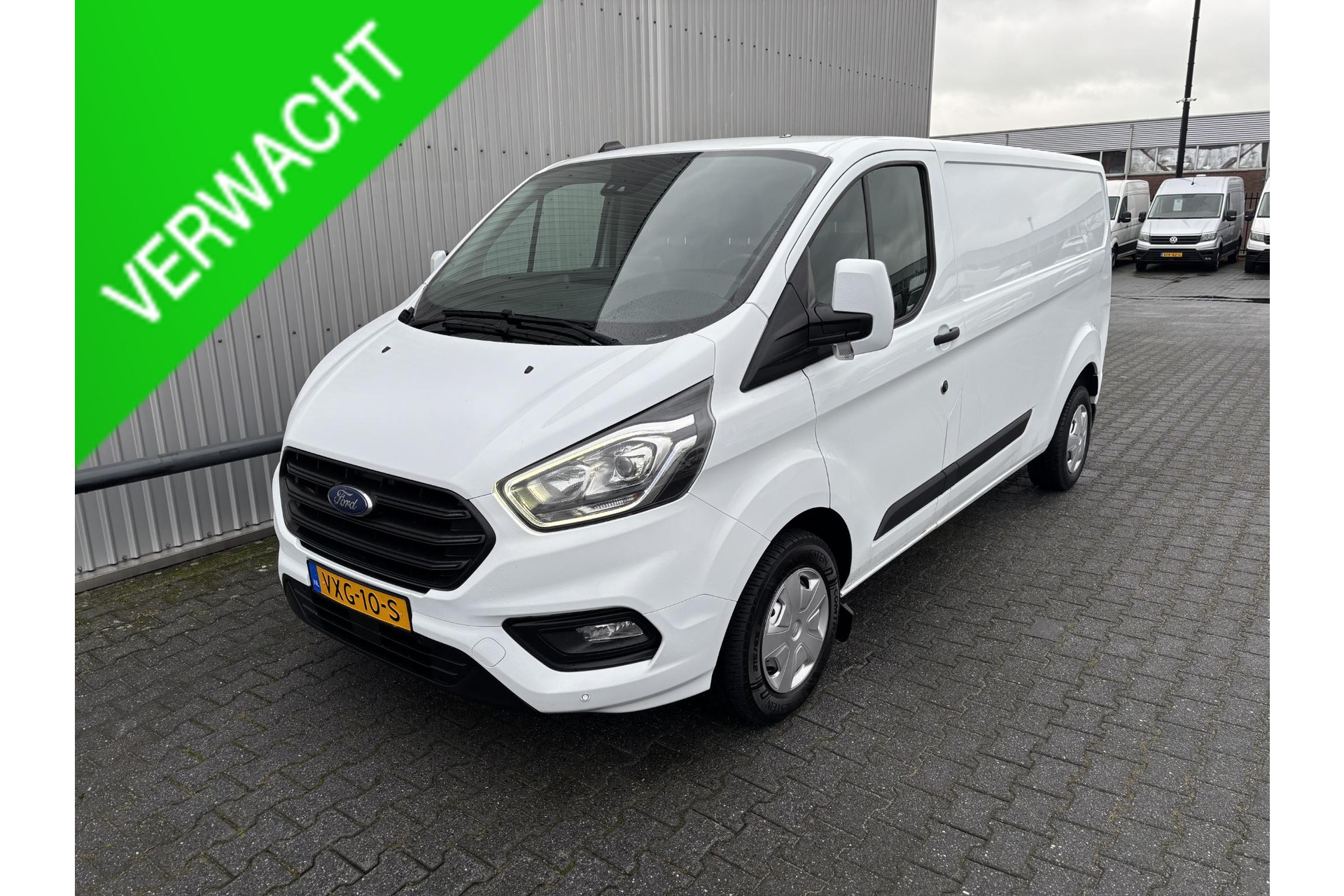 Ford Transit Custom 300 2.0 TDCI L2H1*A/C*CRUISE*NAVI*HAAK*CAM*3PERS*